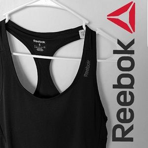 👕🏋Reebok tank top